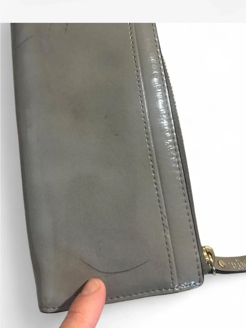 ♠️Kate Spade♠️ Beacon Court Lacey Gray Patent Leather Bow zip wallet